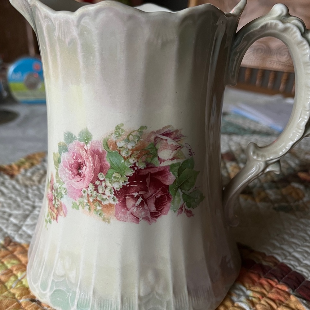 Beautiful Very Old Hand Painted Limoges Vase